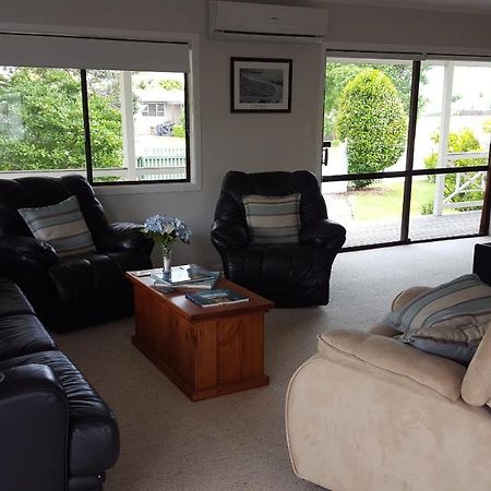 Arthur Street Bed and Breakfast Whitianga Buitenkant foto